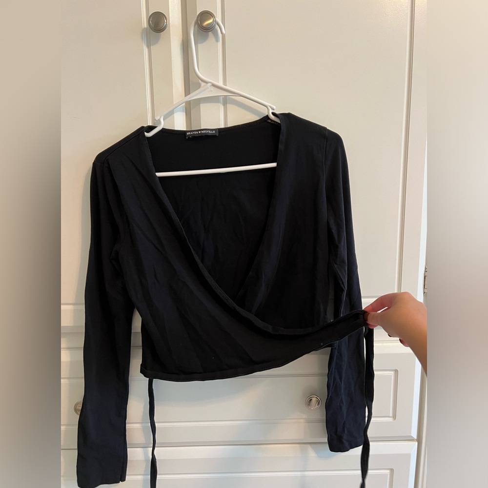 Brandy Melville black long sleeve crossover tie crop top